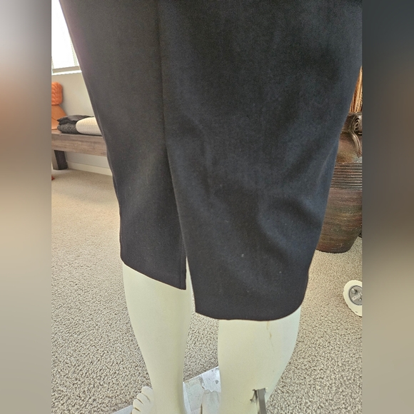 EUC Size Small Sisley Midi Dress - Picture 5 of 13